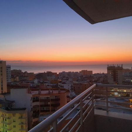 Torre Vistas Superior Apartment ตอร์เรโมลิโนส ภายนอก รูปภาพ