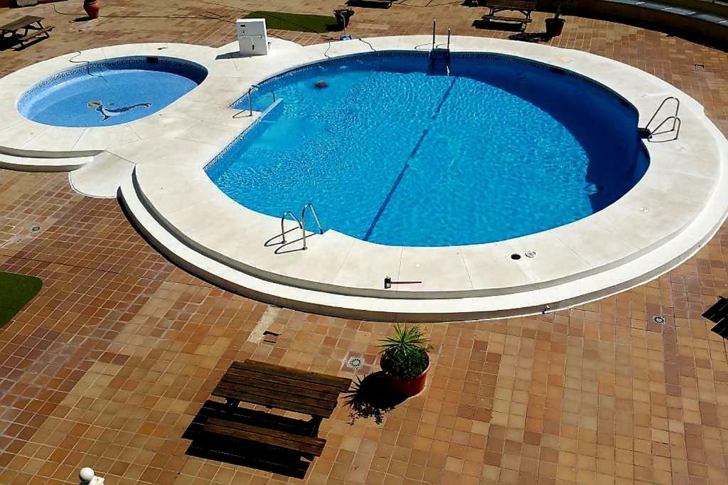 Torre Vistas Superior Apartment ตอร์เรโมลิโนส ภายนอก รูปภาพ